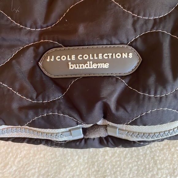 JJ Cole BundleMe Stoller/ Car Seat Blanket. Barely used. Like new! - Picture 3 of 3